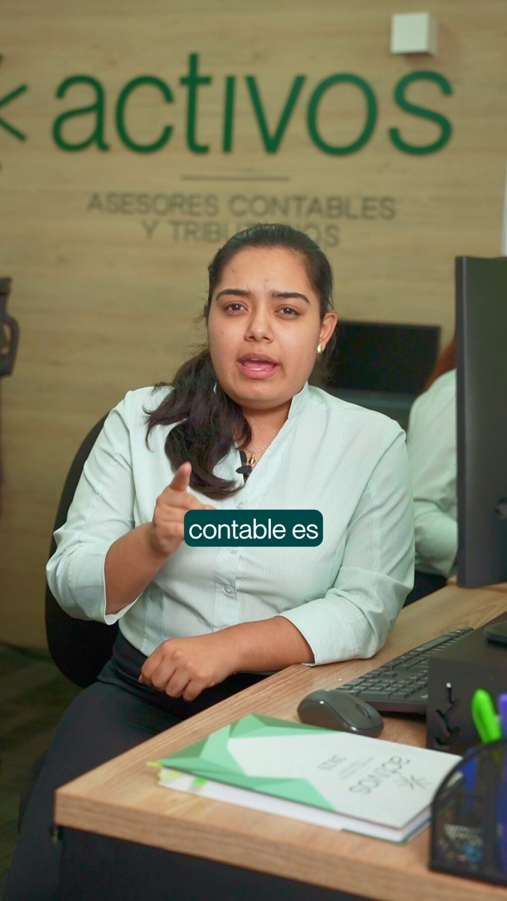 Instagram post from activos.asesores. This post is in position 5.